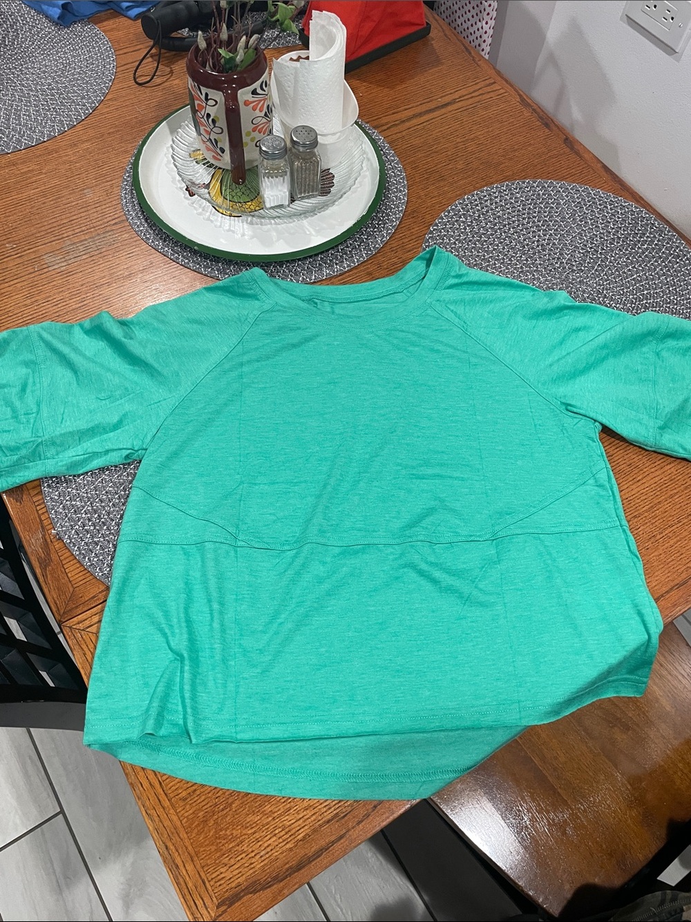Amazon Women's Teal Short Sleeve Crewneck Top